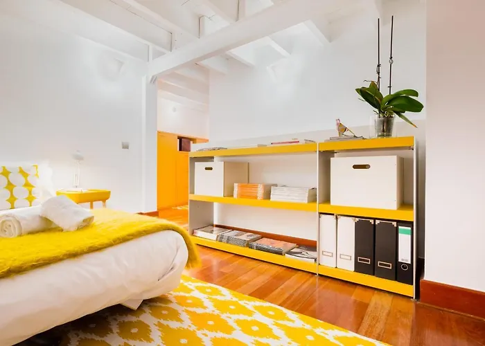 Stylish Loft Duplex - Alameda דירה *